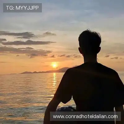 侯跃雯